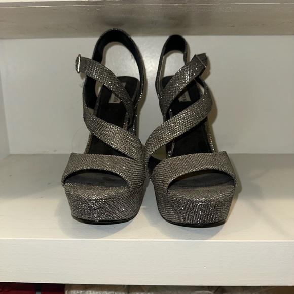 Steve Madden Glittering Silver Strappy Heels - Picture 1 of 2